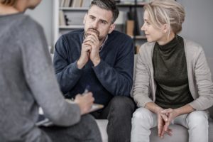 Loved ones at an alcohol rehab program